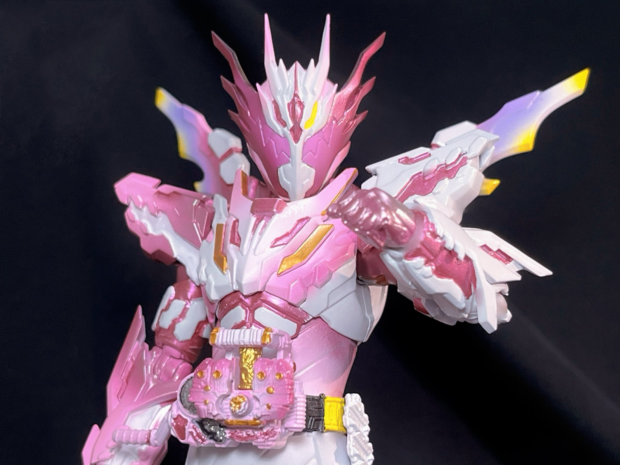 卡门 (@itiskamen) / X