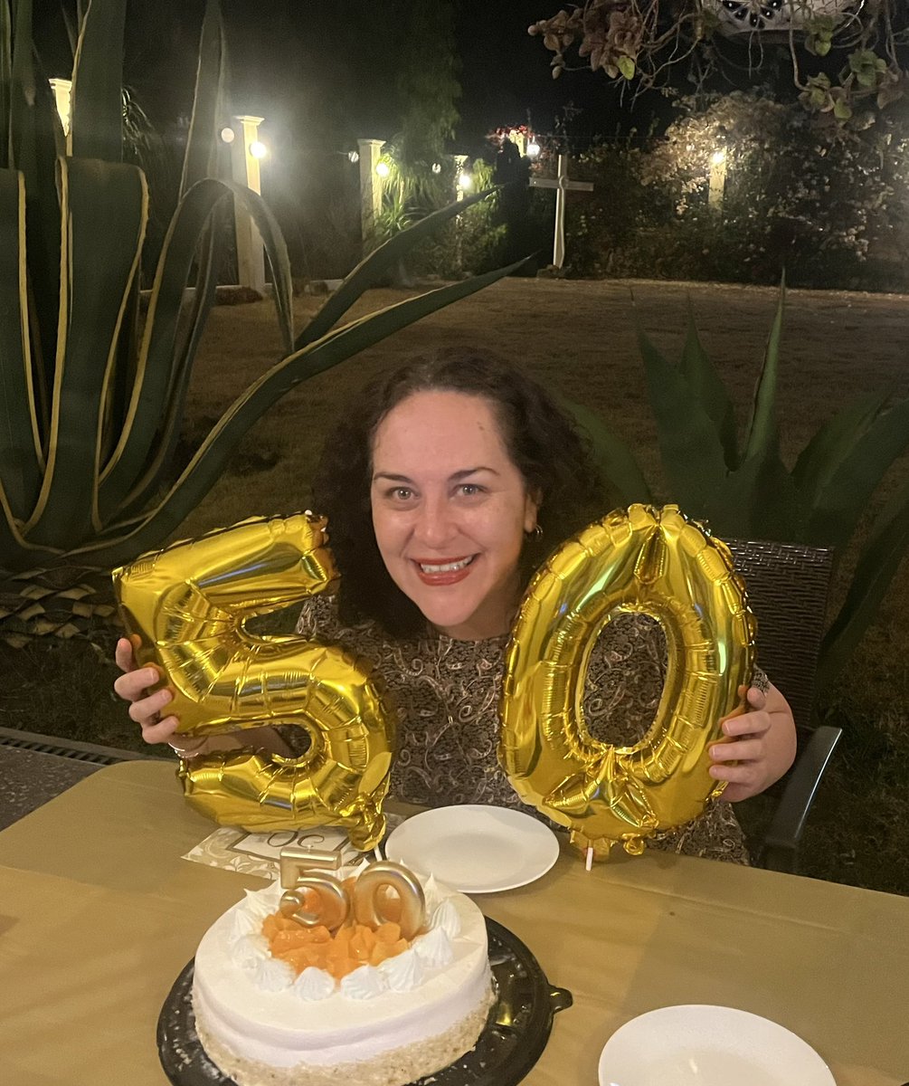 veropalavicini's tweet photo. Llegué a los 50 🤩 https://t.co/kIsstnUrOl