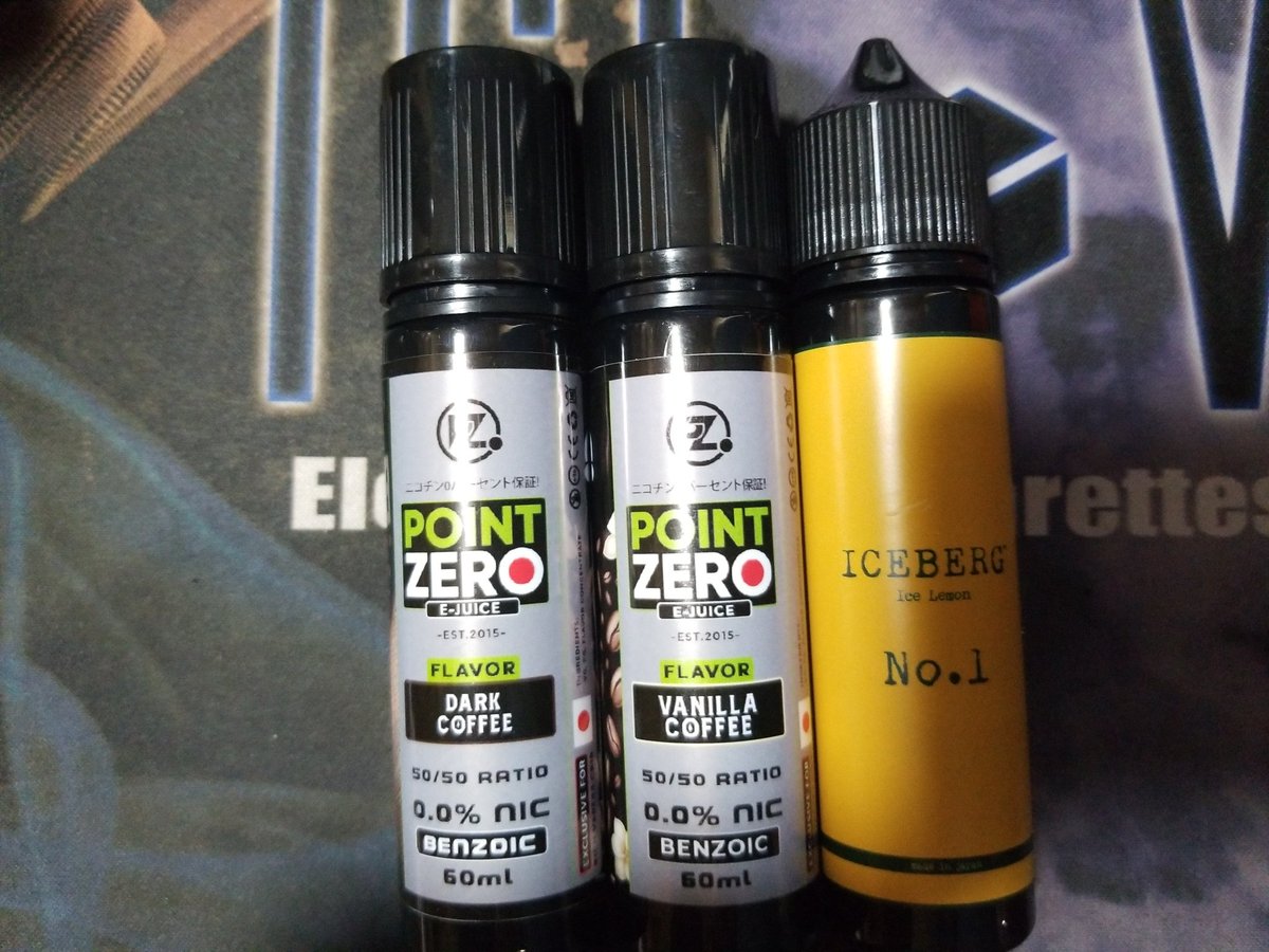 fresh_apple1202's tweet photo. @BeyondVapeJapanさんで購入 
さきほど到着しました。

Point Zero BENZOIC VANILLA COFFEE
Point Zero BENZOIC DARK COFFEE
ICEBERG No.1 レモン 

HiNIC BASEが切れたのでBENZOICを試してみる。
ICEBERGも初購入。甘いレモンなのか酸っぱいレモン��のかどっちなんだろう。 

#VAPE https://t.co/vlbtZ2truI