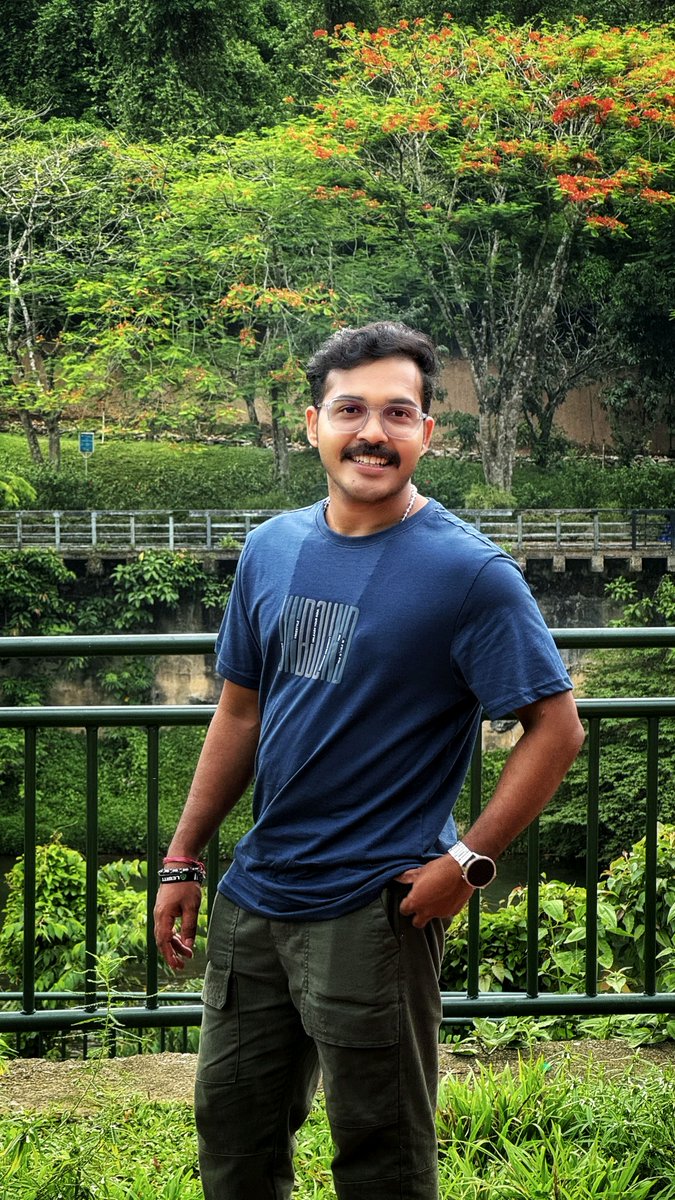 SarLockz's tweet photo. Chillin’ where the rhythm lives 🏞️
Pc - @midhunmadhu ❤️
.
.
#nature #travel #musician #musiclover #kerala https://t.co/ugkCysOsLe