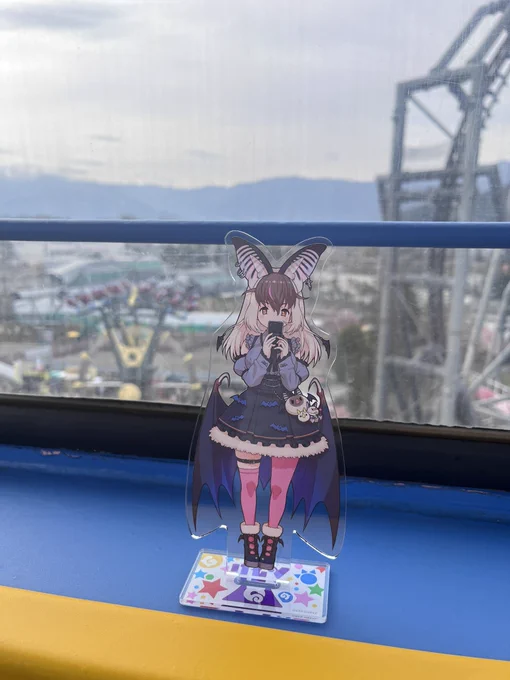 おデートですわよ …なんか風強くて揺れて怖いですわよ! #会うぜけもV
