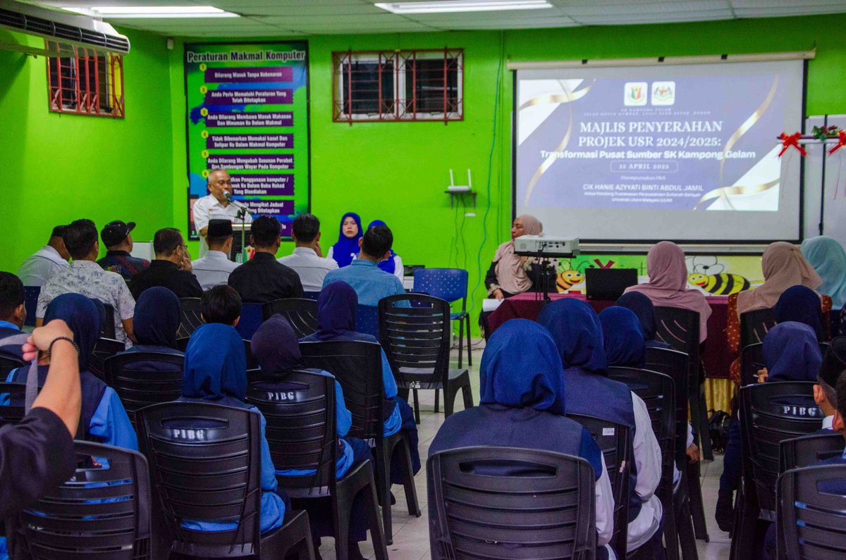 psbuum's tweet photo. Pada 15 April 2025, PSB melalui Unit Jaringan Akademik dan Komuniti (UJAK), BPMP telah menghadiri Majlis Penyerahan Projek Penaiktarafan Pusat Sumber di Sekolah Kebangsaan Kampong Gelam, Alor Setar.

Semoga Pusat Sumber ini terus dimanfaatkan sebaiknya oleh warga SK Kampong Gelam https://t.co/ol3ZWpQzdc
