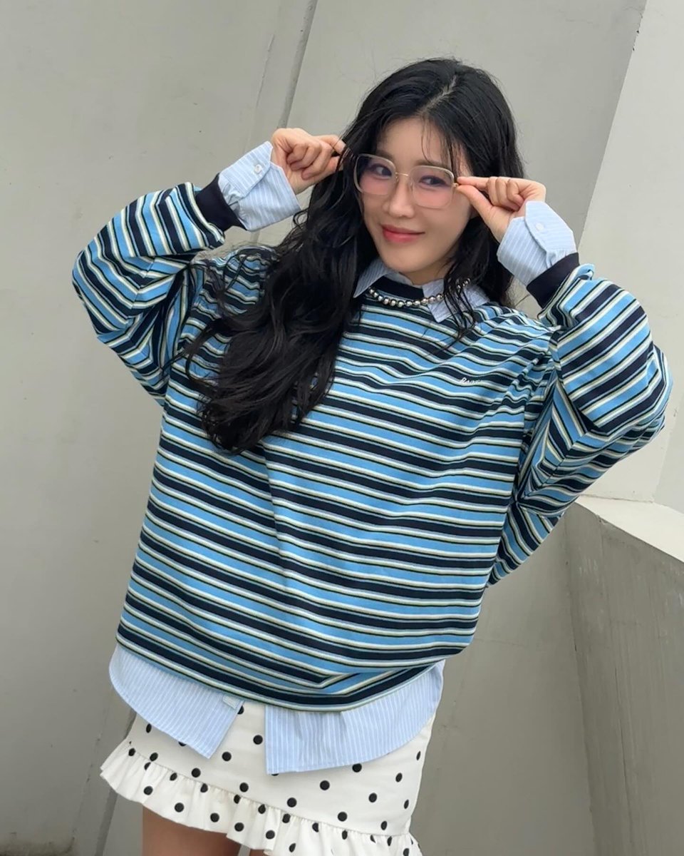 funvichi's tweet photo. 좋아 이해리가 죠아 https://t.co/4vrBC6os5L