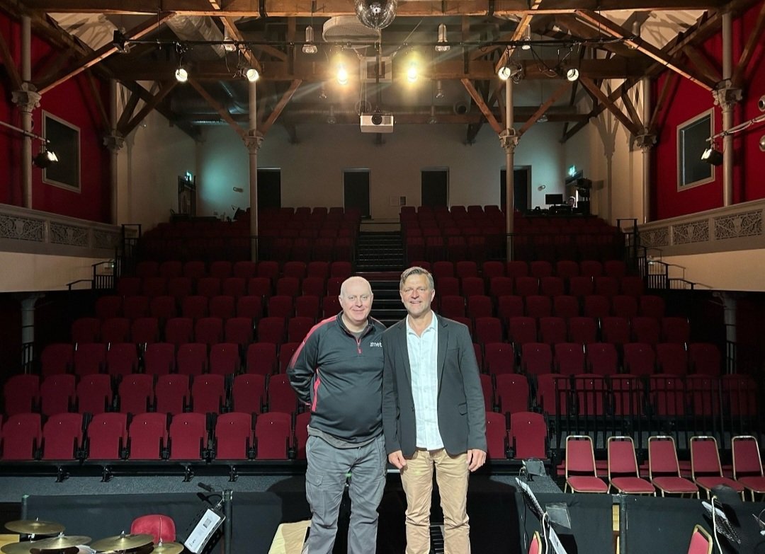 Scott Ritchie Productions (@s_rproductions) on Twitter photo We received such a warm welcome from Paul & his team at the wonderful <a href="/MetAbertillery/">The Met Abertillery</a> where we will be producing pantomime this festive season #producer #theatre #panto #WALES #Christmas We received such a warm welcome from Paul & his team at the wonderful <a href="/MetAbertillery/">The Met Abertillery</a> where we will be producing pantomime this festive season #producer #theatre #panto #WALES #Christmas