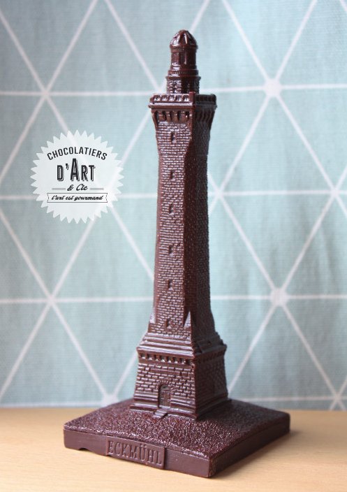 8/
Et qui dit #phares et #chocolat dit phares EN Chocolat.   Exemple avec les Chocolatiers d'art qui nous ont fait -entre autres Ar-Men mais aussi Eckmühl: 👇 

chocolatiersdart.com/les-phares/