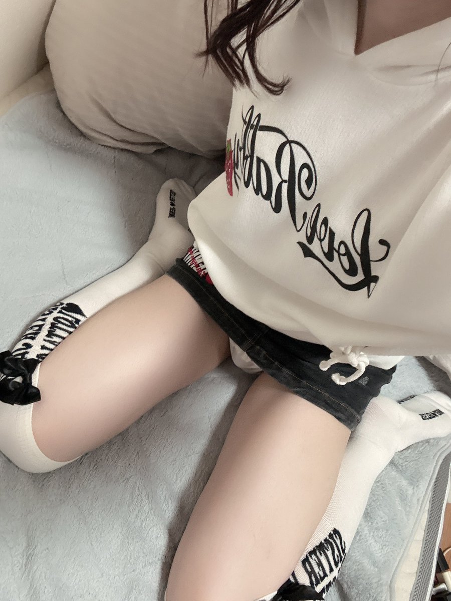 arenonarehate's tweet photo. 新しく買った女児服パ��カーが可愛い
#女装
#男なのに女児服着てる https://t.co/SyIRFqAmeO