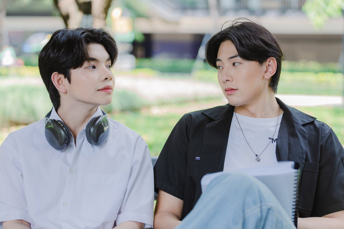 BUGDanuphop's tweet photo. สวัสดีค้าบทุกคนผม บัค นะครับฝากบทบาท“จ๊อด” ในซีรีย์บันทึกลับรักฉบับผีไว้ด้วยนะค้าบเป็นซีรีย์เรื่องเเรกของผมเลยผมดีใจมากๆฝากทุกคนติดตามและซัพพอร์ตกันด้วยนะค้าบบบ🫶🏻🥹🙇🏻‍♂️ สามารถดูได้ที่ VIU ทุกวันเสาร์ เวลา 19:00 น.
#BUGDanuphop 
#บันทึกลับรักฉบับผี #SecretGhostTheSeries https://t.co/Qdall70aYJ