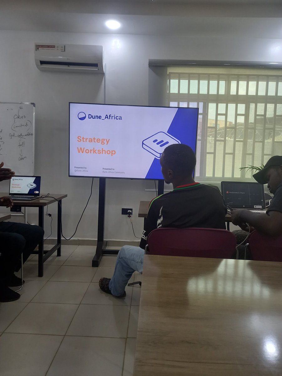 amizeey_'s tweet photo. Attended a @Dune_Africa workshop yesterday @the_buidl! Just getting started with Web3 analytics and already built my first dashboard. Excited about the tools, insights, and opportunities this space holds.
#DuneAfrica #Web3Analytics #OnChainData #AfricaInWeb3 #womeninweb3 https://t.co/fdCKti4Ty2
