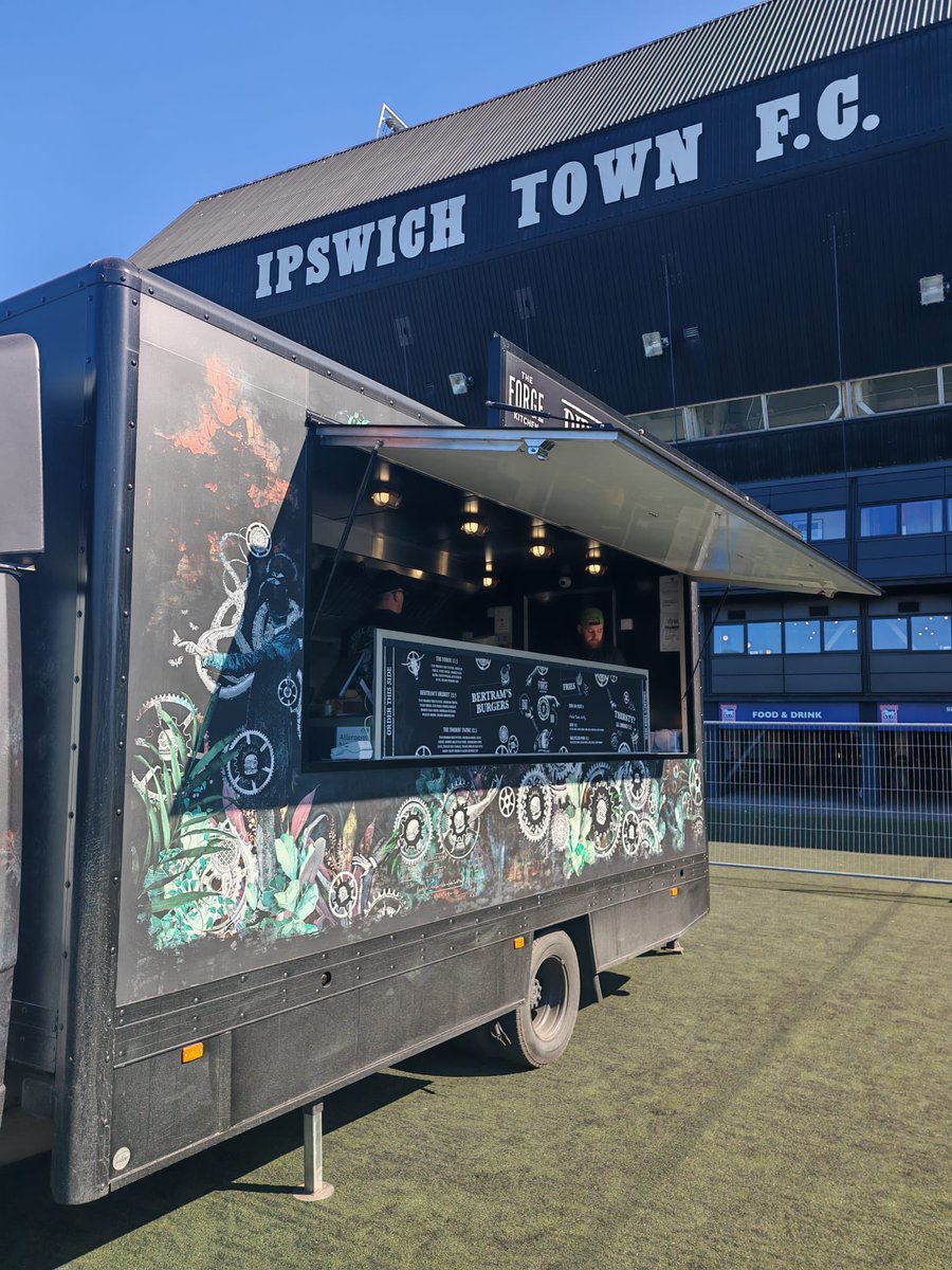 Catch us in the Fan Zone today! Serving the good stuff 11am - 2pm!
🍔💙🍔💙

#ipswich #itfc #IPSARS