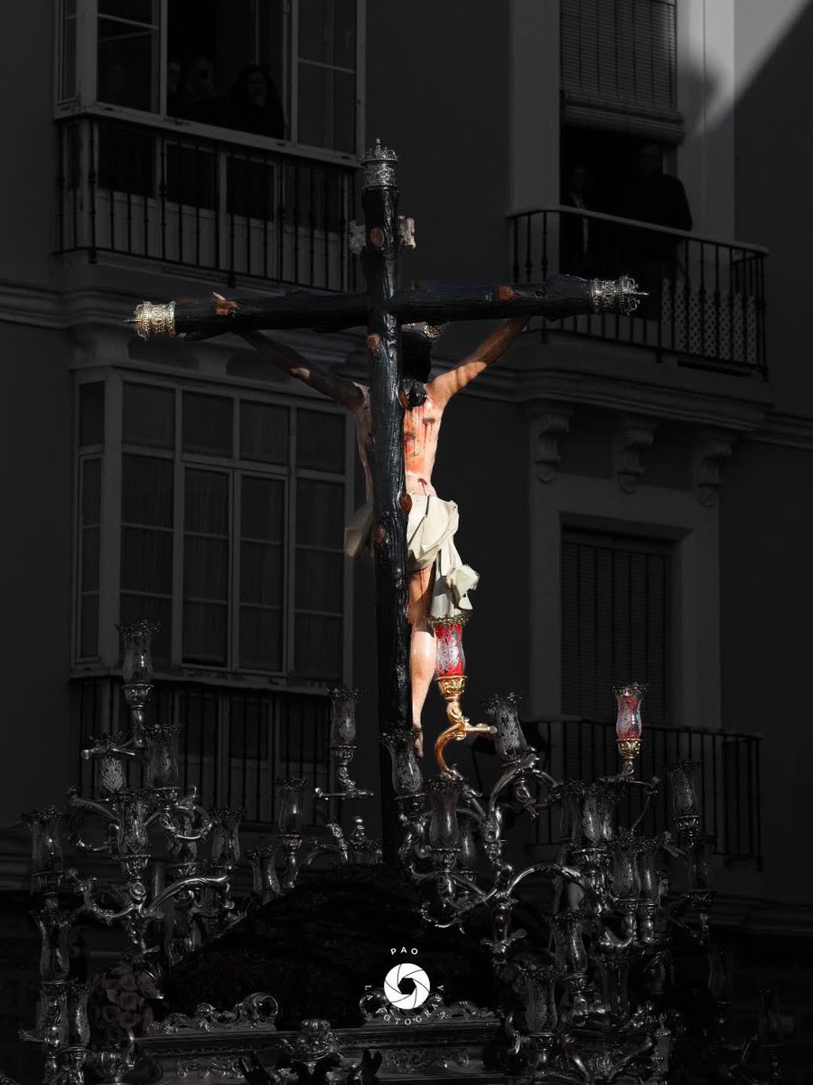 JovenesExp's tweet photo. “El ángel dijo a las mujeres: —No tengan miedo; sé que ustedes buscan a Jesús, el que fue crucificado. No está aquí, pues ha resucitado, tal como dijo.” (Mateo 28:5-6)

La Cruz siempre nos llevará a la Victoria. 

¡Feliz pascua de Resurrección! 

#gjexpiración https://t.co/3qUYqSOnGM