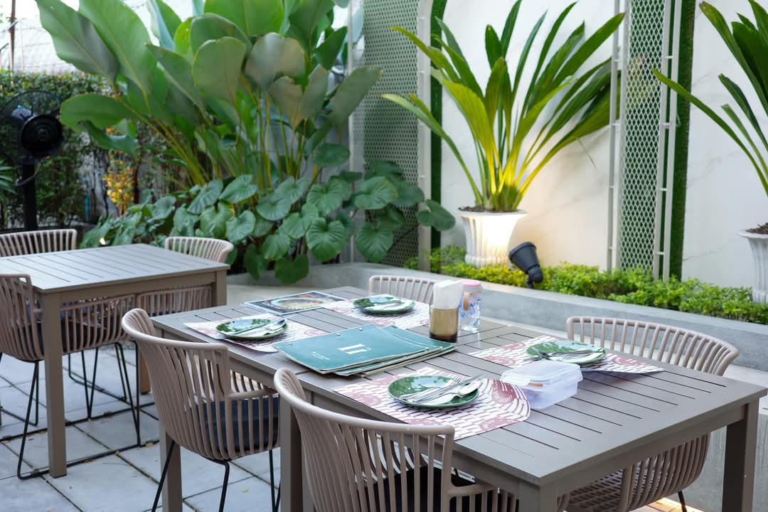 🏡The Second Bkk ร้านไวป์ดีมาก ติดแกลม ย่านเสนานิคม 1 
ร้านเป็น Casual Dining ฟิวส์โฮมมี่ๆ น่ารัก ให้อารมณ์เหมือนทานบ้านเพื่อนที่อบอุ่นแต่ติดแกลม ถ่ายรูปมาน่ารักไปหมด มีทั้งโซน indoor/outdoor และห้อง Private 

#หนีแมวเที่ยว #รีวิวร้านอาหาร #อร่อยบอกต่อ