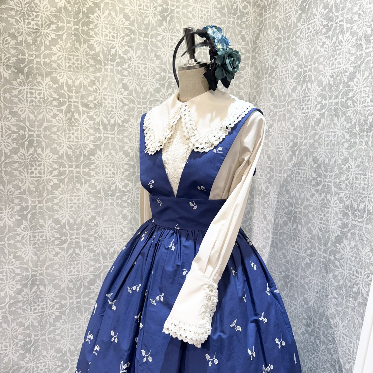 Moi-meme-Moitie スカラップコットンレースパフ袖ブラウス 9号 💙Moi-meme-Moitie💙 ・スカラップコットンレース長袖ブラウス/¥29,700