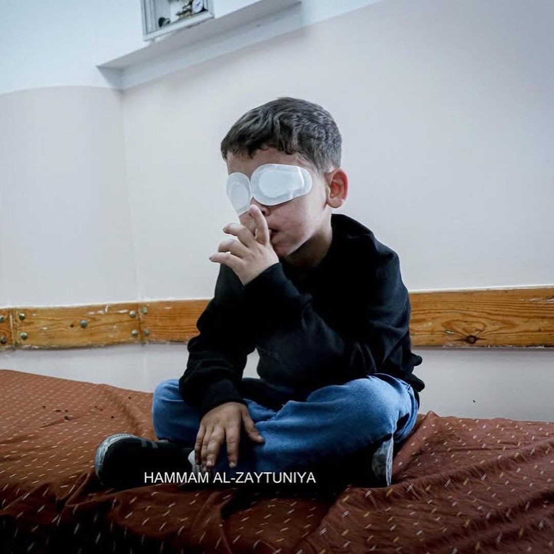 EyeonPalestine's tweet photo. The little kid Ahmed Hejazi (7) lost his sight during the war against Gaza. https://t.co/6i5PJ9Iss0