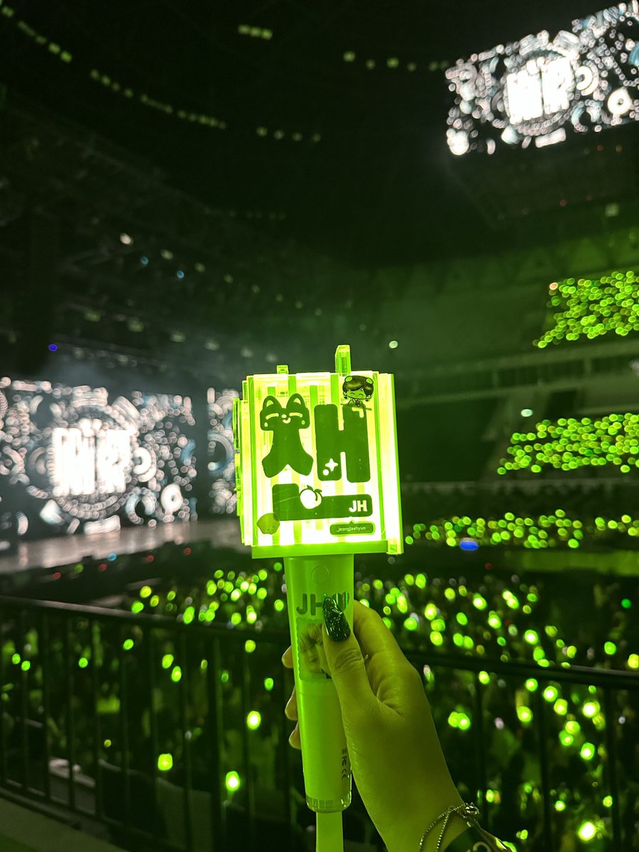 ❤️‍🩹 tweet media