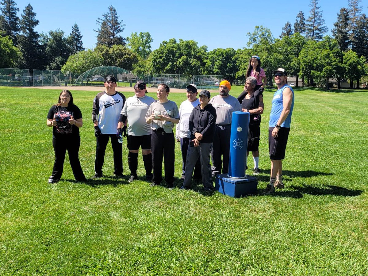 blind_baseball's tweet photo. Game score was 3-1 in 5 1/2 innings! Exciting game and a good turnout of players, volunteers and supporters. Eric was on fire on offense and defense today and his team was victorious. Looking forward to the rematch! https://t.co/b7889nUUON