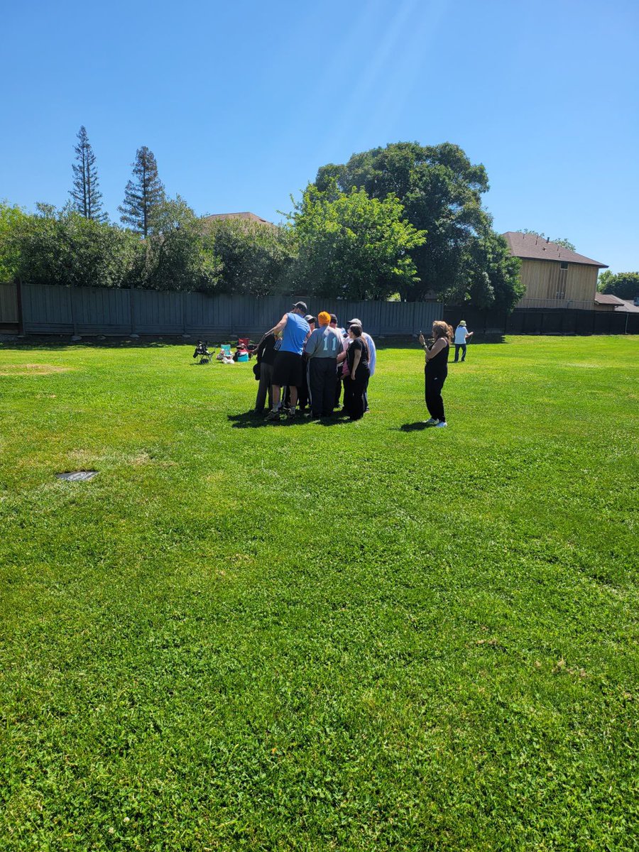 blind_baseball's tweet photo. Game score was 3-1 in 5 1/2 innings! Exciting game and a good turnout of players, volunteers and supporters. Eric was on fire on offense and defense today and his team was victorious. Looking forward to the rematch! https://t.co/b7889nUUON