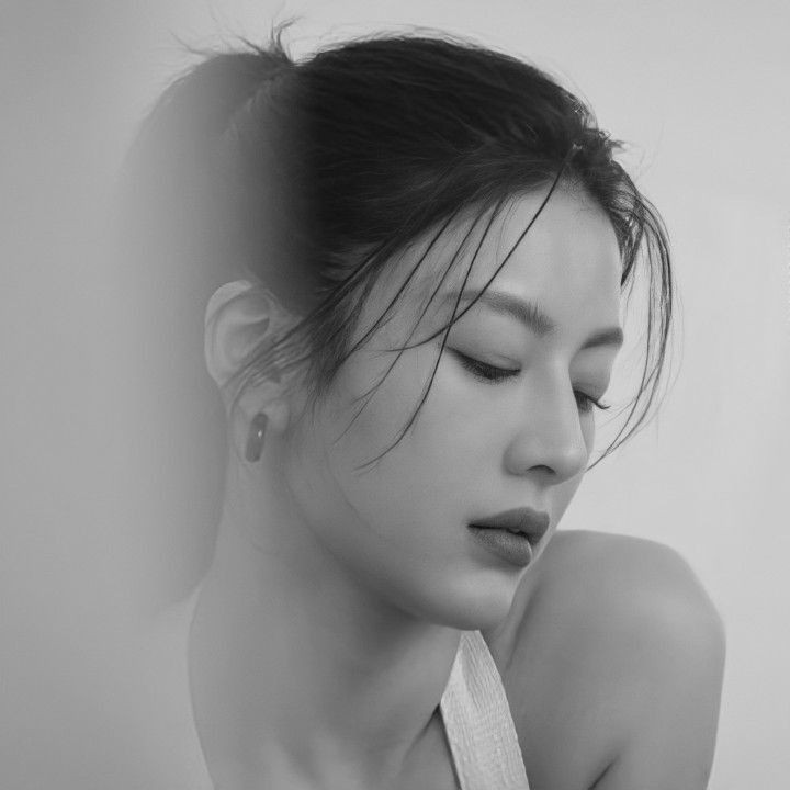๐ฒ๐ข๐๐๐, c tweet media