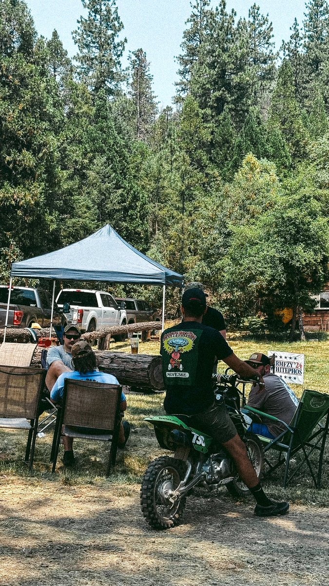 devtsix_store's tweet photo. grants pass dreamin’ https://t.co/VBNhBOd32P