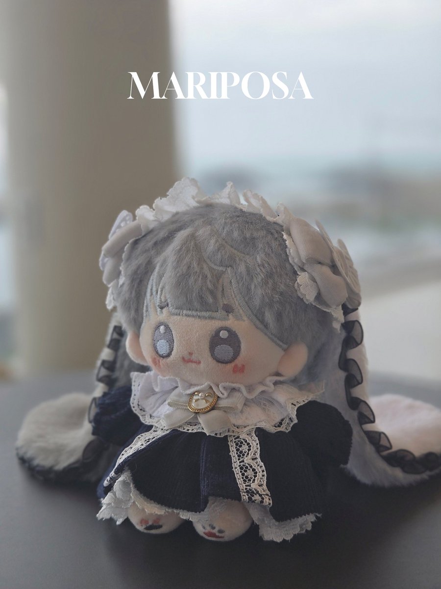 이거 완전 흑임쟈영애를 위한 옷장 아닌지🥹🩵

#마리포사_후기