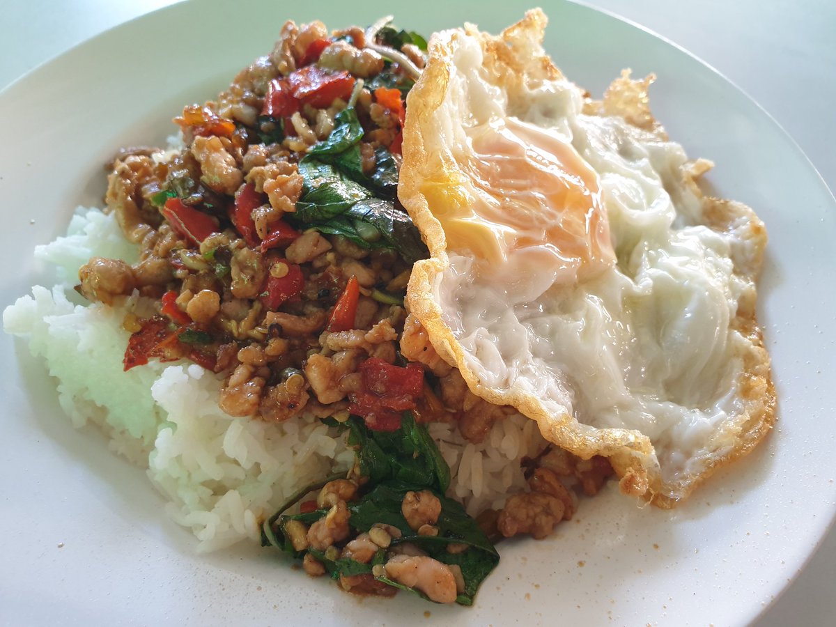 tudtu84's tweet photo. ตื่น6โมงเช้า มื้อแรกเกือบบ่าย3
แดกเหี้ยไรก็อร่อยแระ https://t.co/ggbrXP0pWr