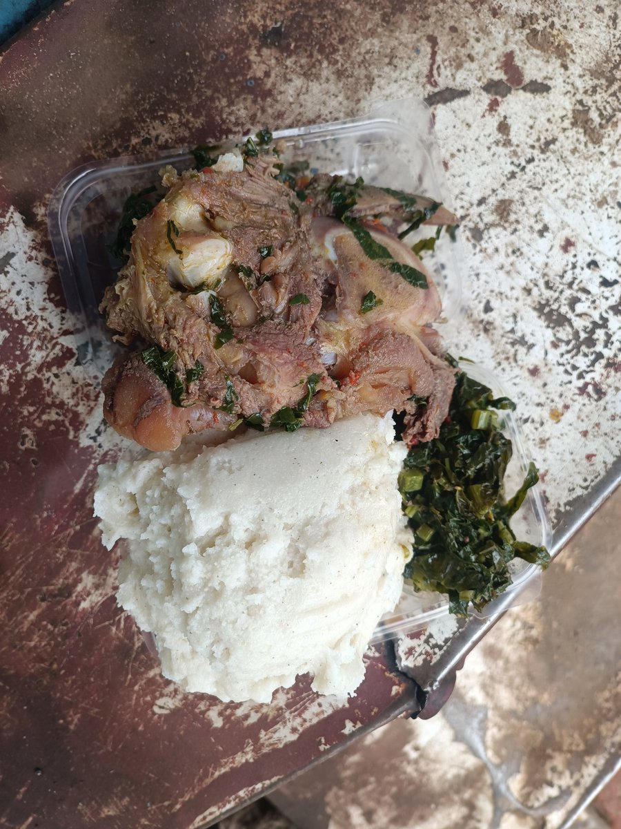 tino_bonde_05's tweet photo. nhaimi vanhu vanobika sadza paMbare Mupedzanhamo, vanotenga nyama yavo kupi ?????

aaaah coz kukura kwakaita sadza reDollar randatenga ipapo 🙌🙌🙌 https://t.co/T32Exuwa7h