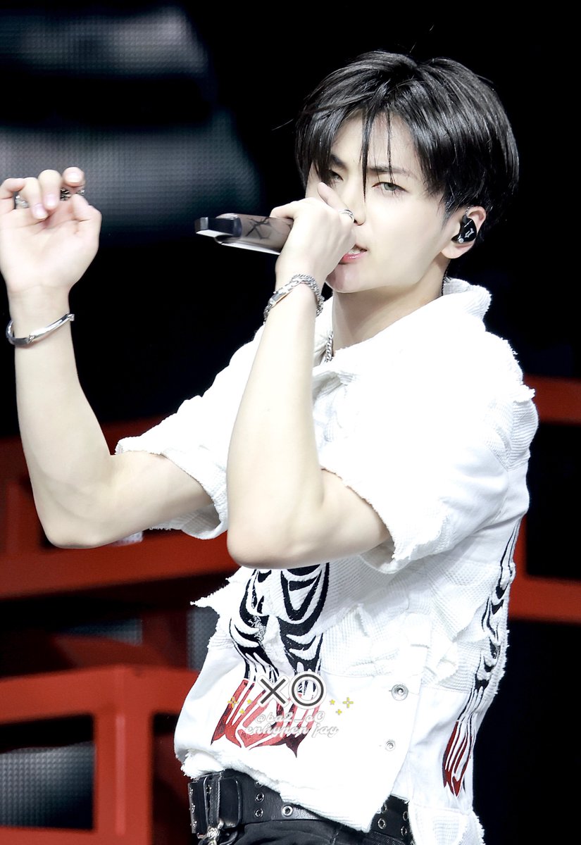 ba2_oO's tweet photo. 250412 COACHELLA Week2

생축 우리의 락스타⭐️

#ENHYPEN #엔하이픈 #エンハイプン
#COACHELLA2025 #ENCHELLA2025 
#제이 #박종성 #JAY #ジェイ
#ENHYPEN_JAY #엔하이픈_제이
#낭만깜고_락스타_종성데이
#WeavingOurFateswithJAY
#HAPPY_JAY_DAY 
#쫑쫑쫑_쫑냥이_생일이다옹 
#엔진만의_락스타_포레버 https://t.co/41kwFJp1CJ