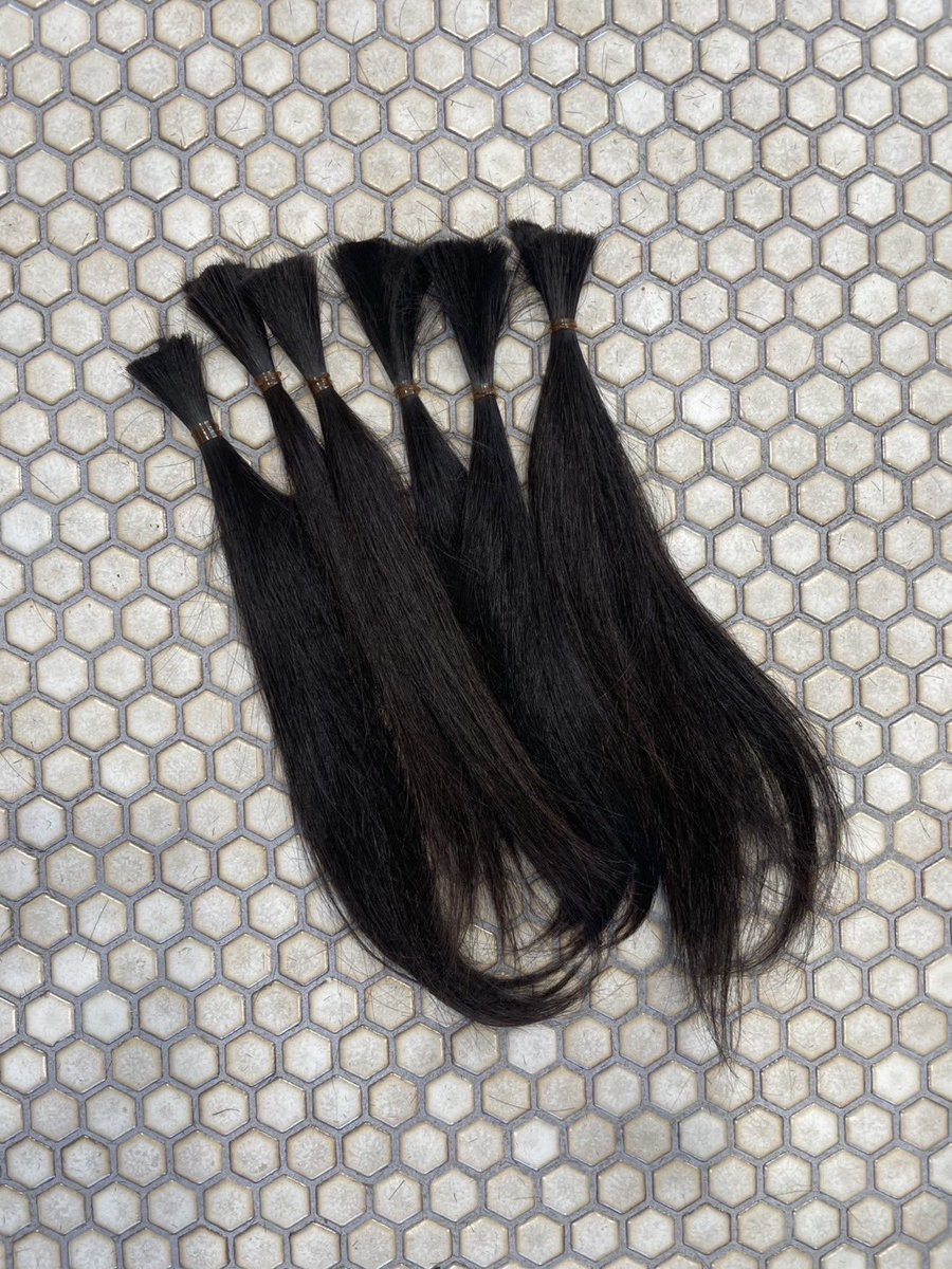 filet_jun's tweet image. 遂にヘアードネーションしてきました。
髪の問題で笑顔をなくしている方が再び笑顔を取り戻せますように。
アウフグースも受けてくれる方が笑顔になれますように。
ついでにカッコいい動画も撮ってもらいました。
localsのハナさんありがとうございました。

#ヘアードネーション #locals #笑顔