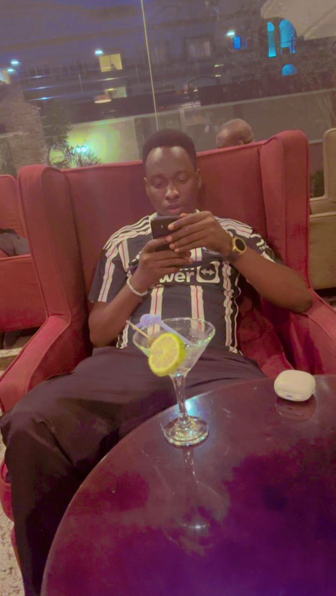 missangeljames's tweet photo. Happy birthday to you my darling nephew, I love you so much! I’m so proud of the man you have become, God’s light will continue to shine upon you! ❤️❤️❤️ reduce billing your auntie 🌚🌚🌚@_demolamichael https://t.co/P3mENbnazl