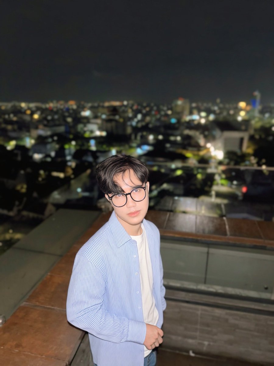 jiibs9's tweet photo. Ada yang mau gak temani aku jalan☺️
#Makassar https://t.co/zAQsFDxGOL