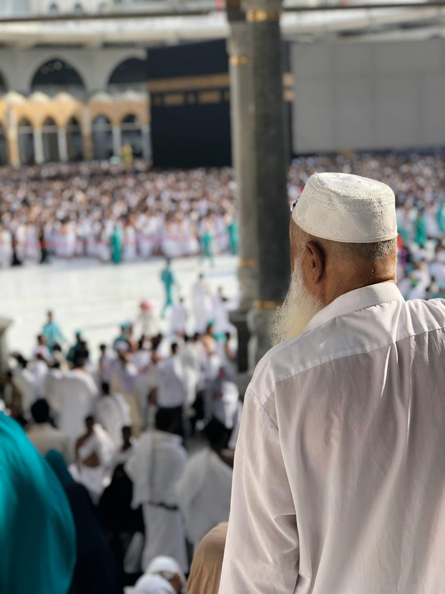 DTalimat's tweet photo. रसूल अल्लाह ﷺ ने फ़रमाया:-

                             "एक मोमिन दूसरे मोमिन का आईना और भा�� है उसके माल का (नुकसान होता हो तो) बचाव करता है और उनकी गै़र मौजूदगी़ में उनकी हिफाज़त करता है।
📗(सुन्न अबू दाऊद 4918) https://t.co/v5V4s6TQsJ