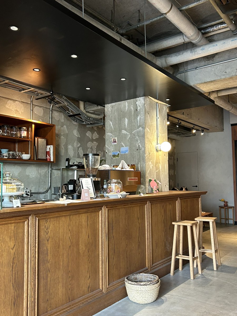 wolfhojicha's tweet photo. BACKEN https://t.co/qylbFHkoT1