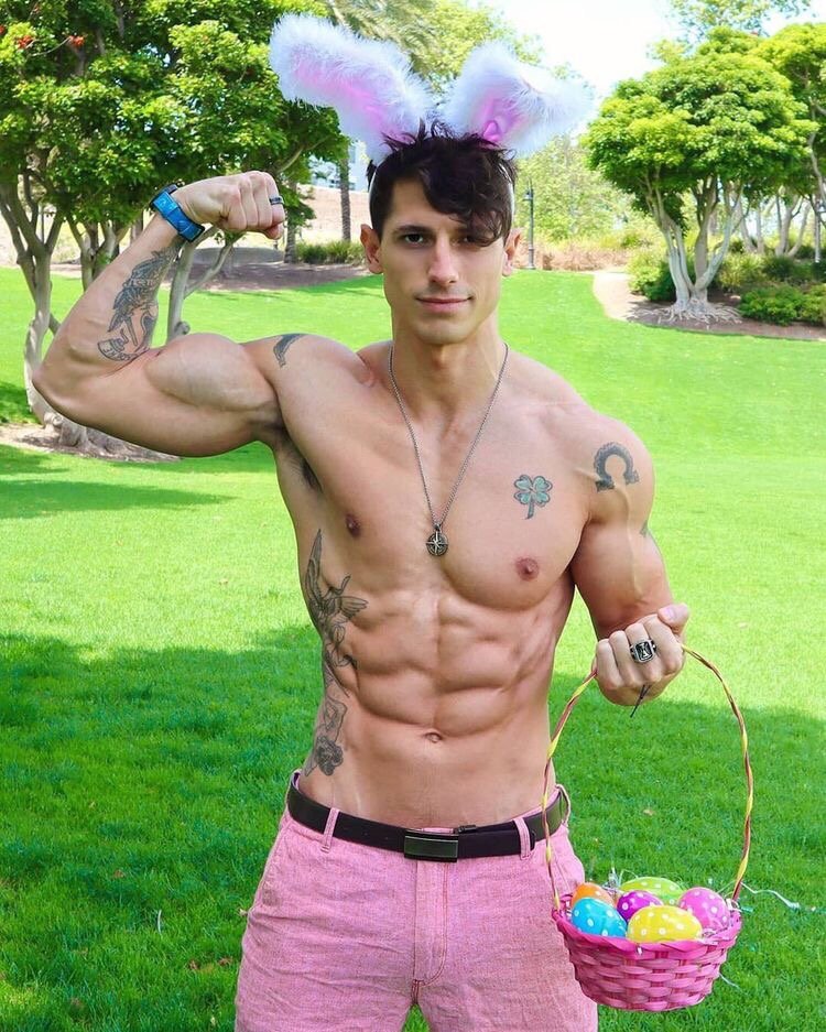 nick_d_harrison's tweet photo. Happy Easter 🐇🐣🥚🏳️‍🌈🏳️‍⚧️

#Easter #EasterBunny #EasterEgg #GayEaster #TransRightsAreHumanRights https://t.co/ByzMtTeFml
