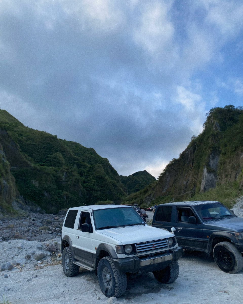 arongabales_'s tweet photo. 🤍⛰️🍃 https://t.co/y76nI4KeXt
