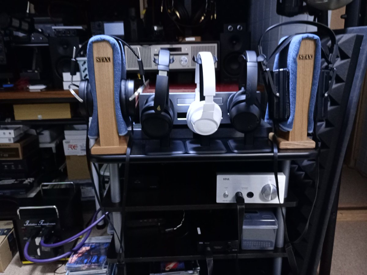 Jl1Pyb's tweet image. #オーディオ
#STAX
#TRIODE
#Edifier 
#QCY
#BERIBES 
#bluetoothヘッドホン
#アマチュア無線
bluetoothヘッドホン増殖中！