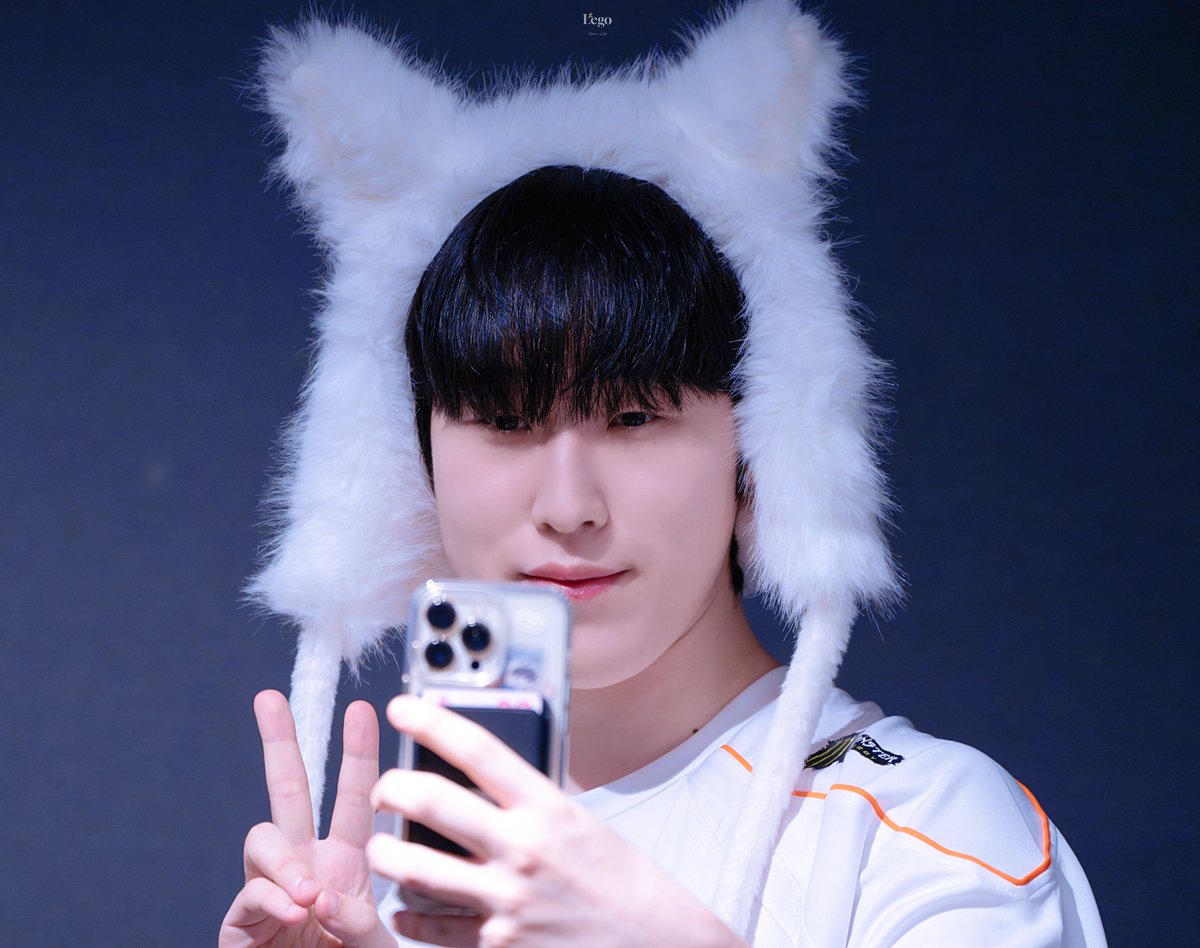 lego_zeus's tweet photo. 250417 승리팬미팅
천사강아지 실존

#zeka #김건우 #제카 #HLE https://t.co/QPvNNZpZA3