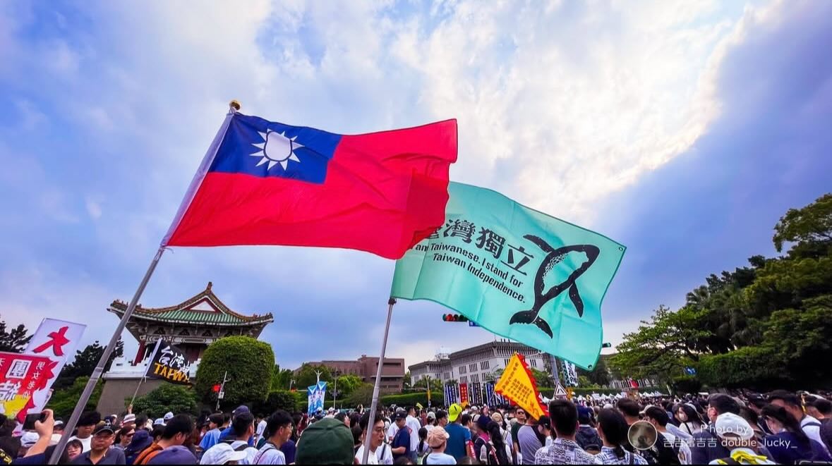 JK (@joanna_kuo) on Twitter photo 