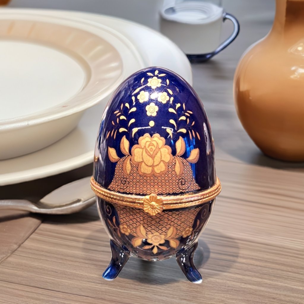 Wir wünschen euch ein festliches Osterfest voller Ruhe, Freude und liebevoller Details.

👉 Jetzt entdecken: allgaeu-shopping.de

#FroheOstern #Dekoideen #Royalblau #Osterfest #AllgäuShopping #Ostergrüße #Frühlingsdeko #Familienunternehmen