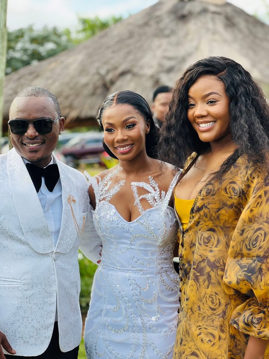 MissGeeKays's tweet image. They said play around with shades of brown &amp;amp; gold!!!! 

#WeddingGuest #TheoWedsSonana