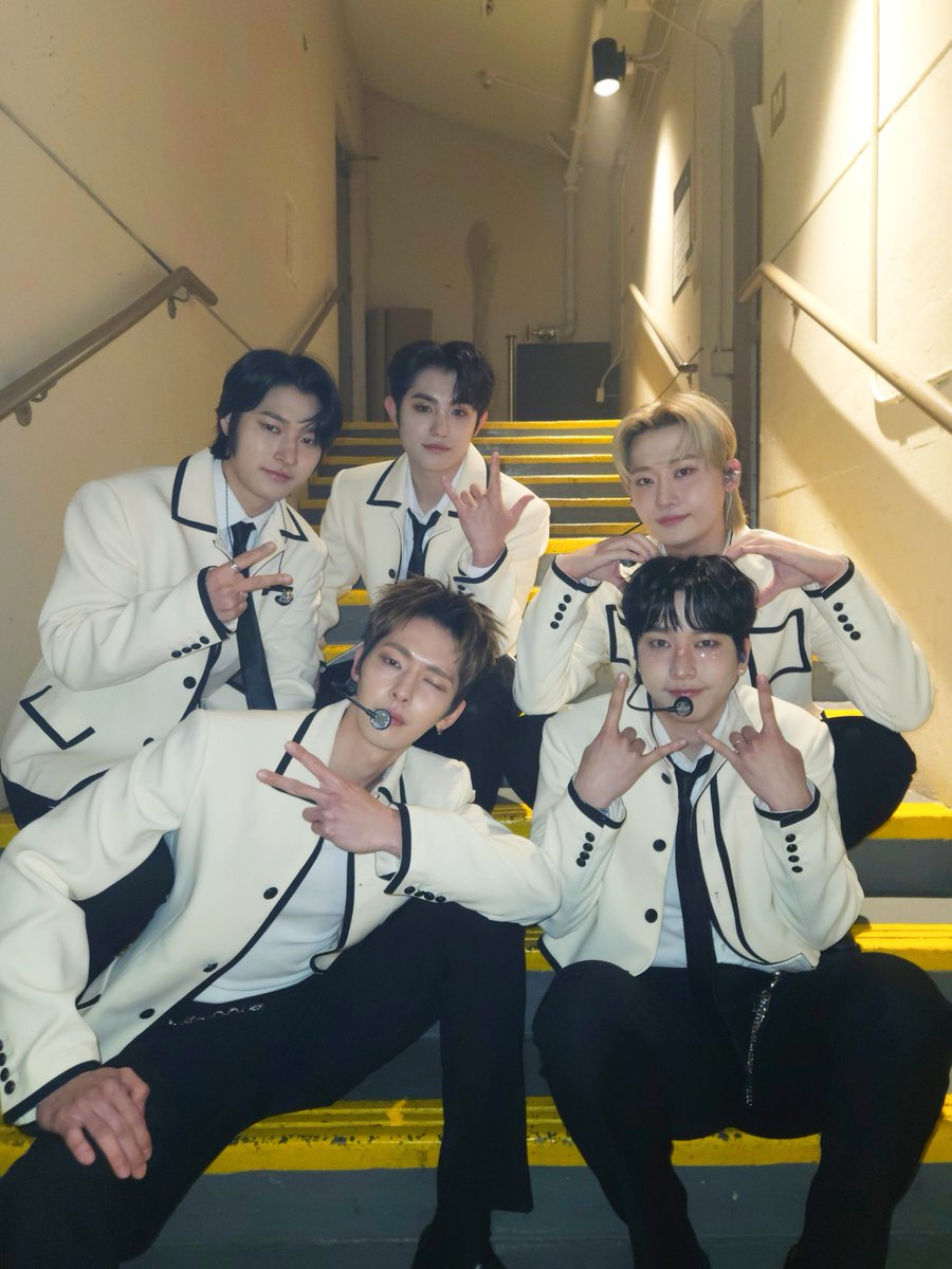 OnlyOneOf_twt's tweet photo. [#Photo/📷]

250419 OnlyOneOf CONCERT IN NORTH AMERICA [OurOnlyOdyssey], Vancouver

#OnlyOneOf #온리원오브 https://t.co/xmeqTKQYOi