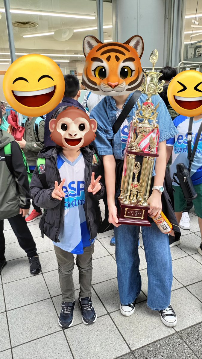 family26203945's tweet image. 今日は娘にとって集大成の日
eSPアカデミーの運動会
結果は...優勝‼️✨
ラストイベントを最高な形で終わらせることが出来ました👏
eSPで娘が多方面において力が発揮されたのは、先生たちのおかげです😌
小５の時に新規開校されて入会してから、中３までよく頑張りました！
 #eSPアカデミー