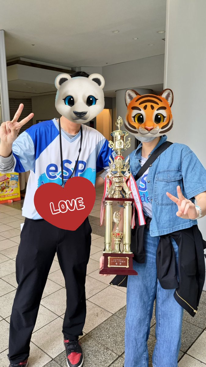 family26203945's tweet image. 今日は娘にとって集大成の日
eSPアカデミーの運動会
結果は...優勝‼️✨
ラストイベントを最高な形で終わらせることが出来ました👏
eSPで娘が多方面において力が発揮されたのは、先生たちのおかげです😌
小５の時に新規開校されて入会してから、中３までよく頑張りました！
 #eSPアカデミー