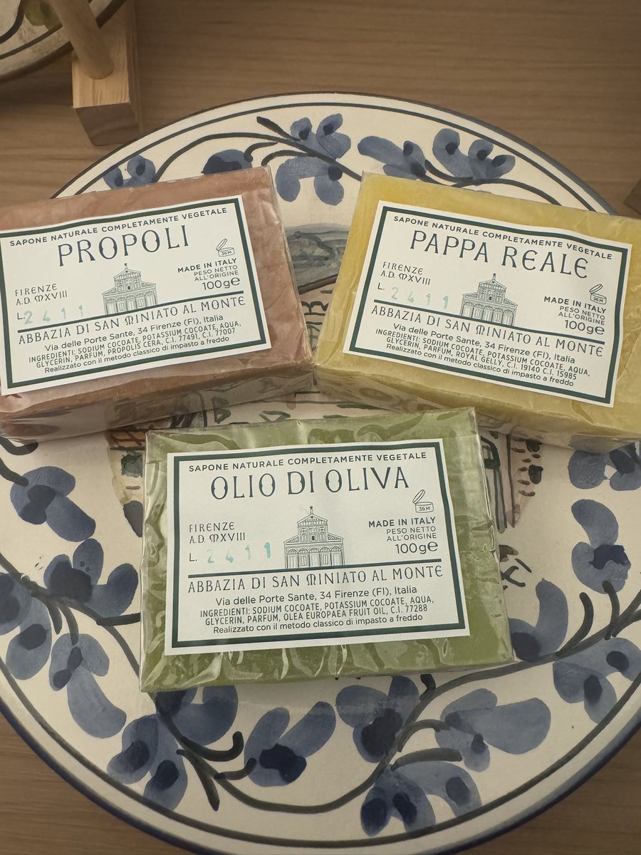 Get 3 soaps 🧼 and save 9$ 
You can pay with #BSV PR #MNEE 
DM for orders