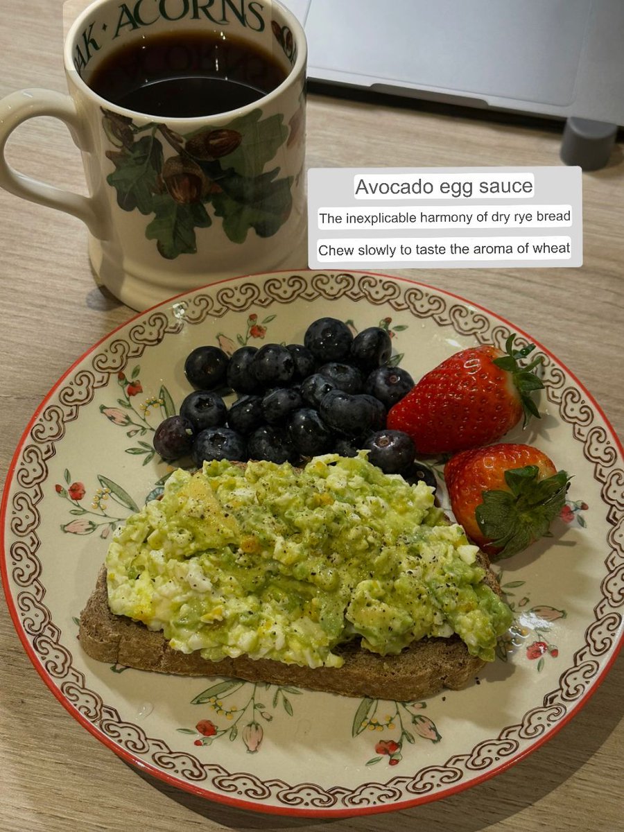 StarIvyT1's tweet photo. Today's breakfast philosophy:
Soft + runny + rough = perfect balance
It turns out that the taste of happiness is
the moment when avocado meets soft-boiled egg✨#breakfastcheckin https://t.co/D8X7OYyzRi