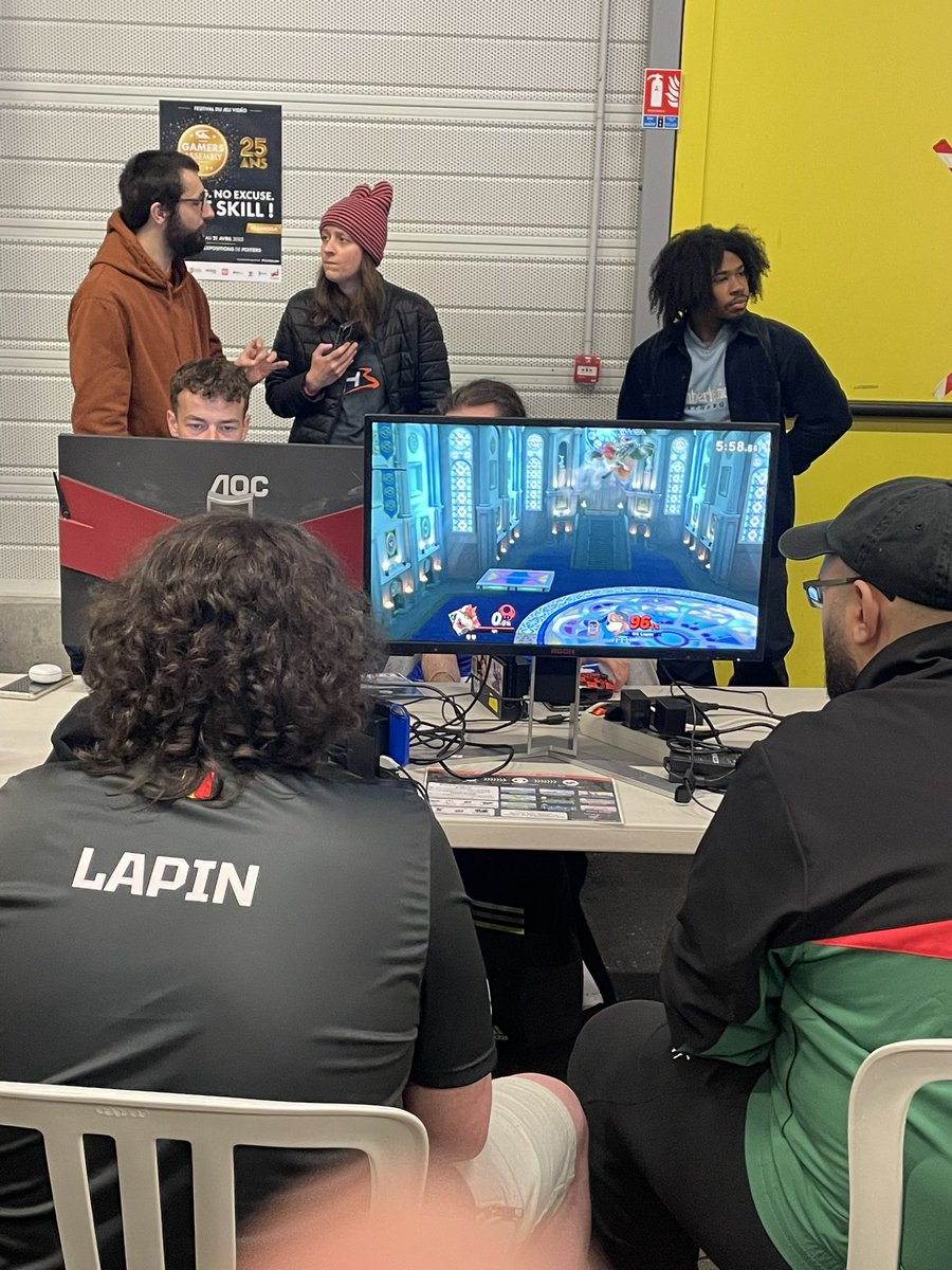 TeamOmerix's tweet image. Début des phases de poules pour nos joueurs smash, bon courage à eux !

#OXWIN