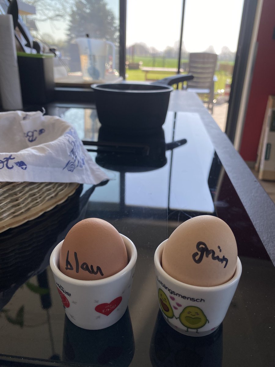 Frohe Ostern wünschen wir!

<a href="/einfachnurZwerg/">Z҉w҉e҉r҉g҉ 🌻</a>