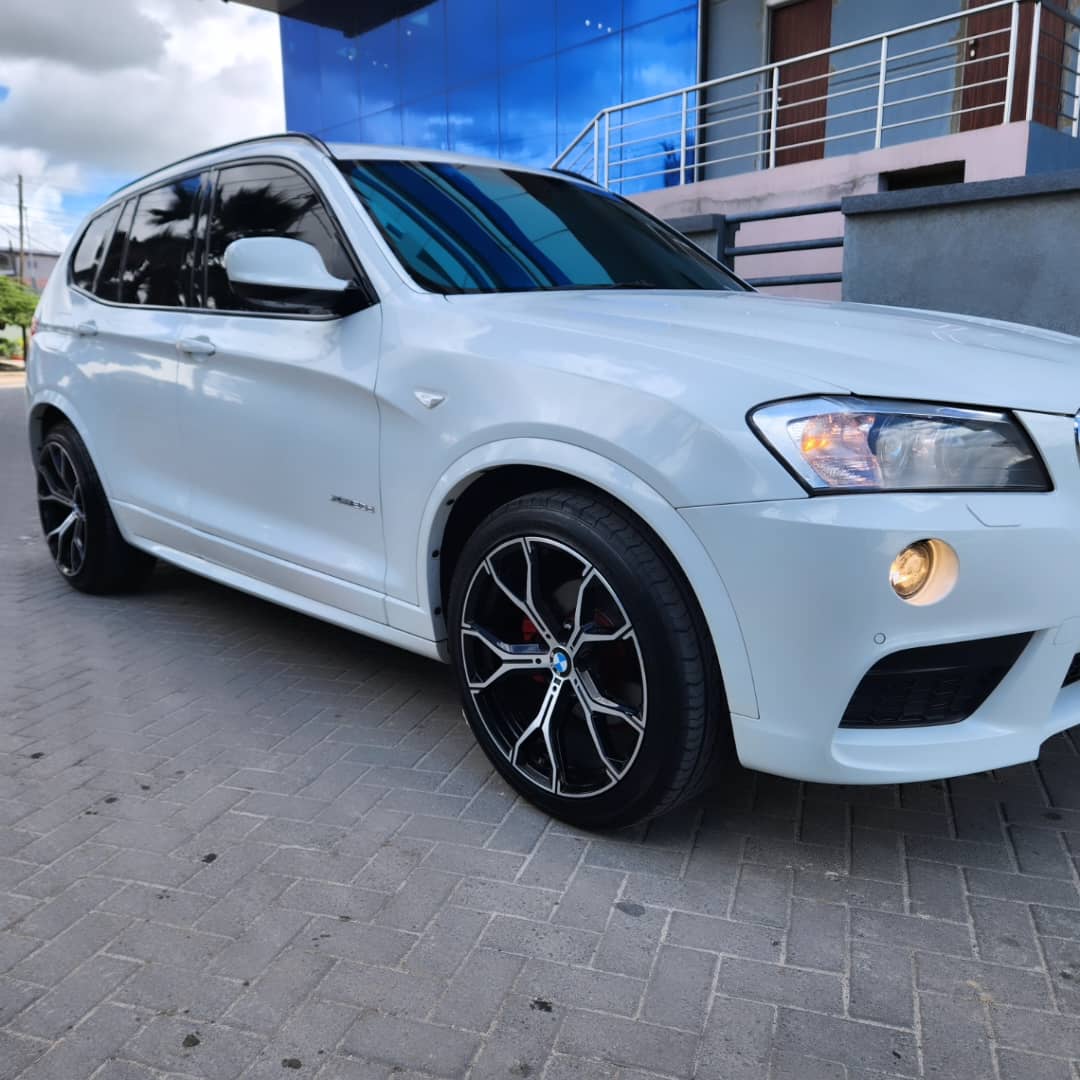 vaniamotors's tweet photo. *BMW X3*
*YOM 2014*
*MILEAGE 40100*
*M-SPORT BODY KIT*
*DIESEL ENGINE*
*1990 CC*

*PRICE 45.5M+REGISTRATION

Inapungua Elfu Sabini 😋 https://t.co/ynsGAWF1kI