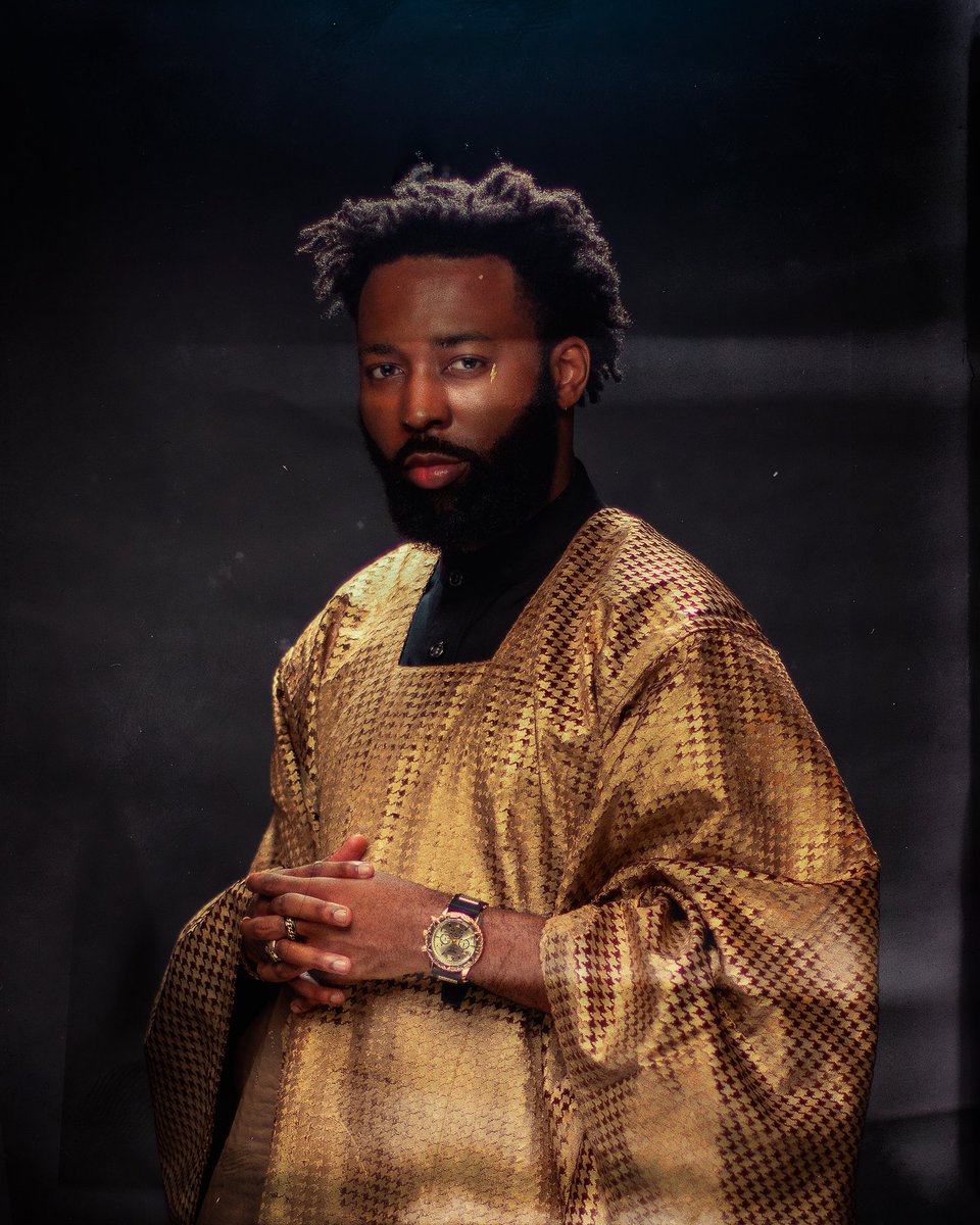 iamtheyounggod's tweet photo. Happy Easter, my people⚡ https://t.co/9ohXpkhjWE