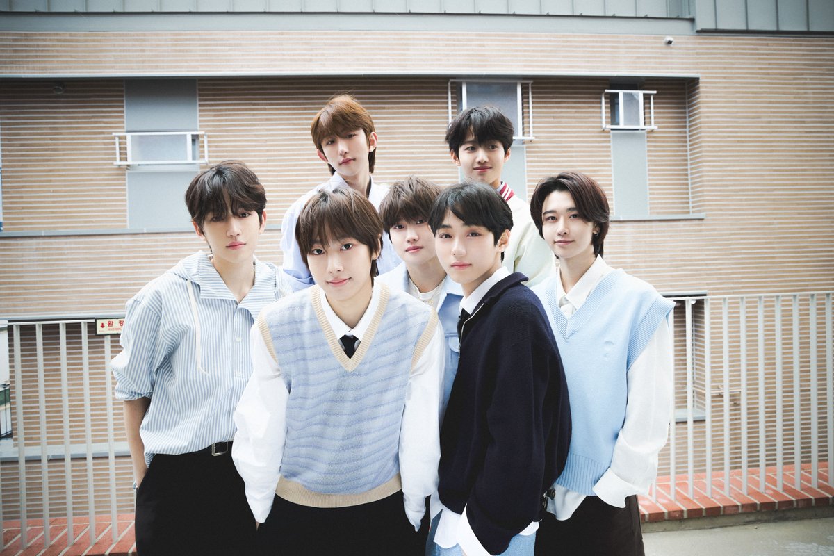 IDID_starship's tweet photo. Debut’s Plan : 5th <NewKids7> 베네핏 콘셉트 포토 📸 
✨ 5th 〈NewKids7〉
#김민재 #KIMMINJAE
#김지용 #KIMJIYONG
#미야타하루 #MIYATAHARU 
#박성현 #PARKSEONGHYEON 
#박원빈 #PARKWONBIN 
#장규현 #JANGKYUHYUN 
#장용훈 #JANGYONGHOON 

🌱 [EP.7] 2025. 04. 21 (MON) 9:30PM (KST) Release
🌱 https://t.co/QF85jna3So
🗳 https://t.co/3SXwMUkis1

#STARSHIP #Debuts_Plan #NewKids #뉴키즈
