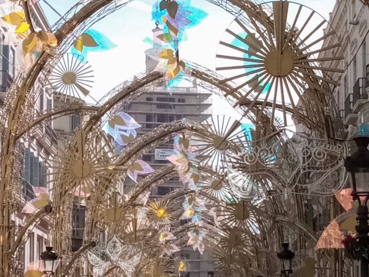 gerryelma's tweet photo. #AlphabetChallenge

#WeekPforPatterns

#Patterns galore in this display of street decorations in Malaga. https://t.co/hwSqOfv8fC