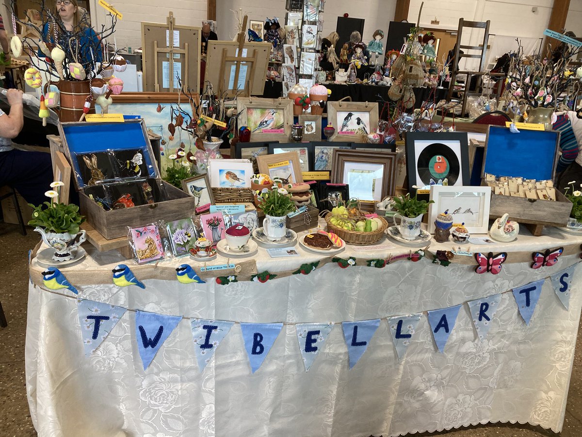 TwibellArts's tweet photo. All set up and ready with my original art at The Big Craft Event, Lincolnshire Showground. #LincsConnect #MHHSBD #BigCraftEvent #BigCraftEvent2025 https://t.co/DCrVxovQR5